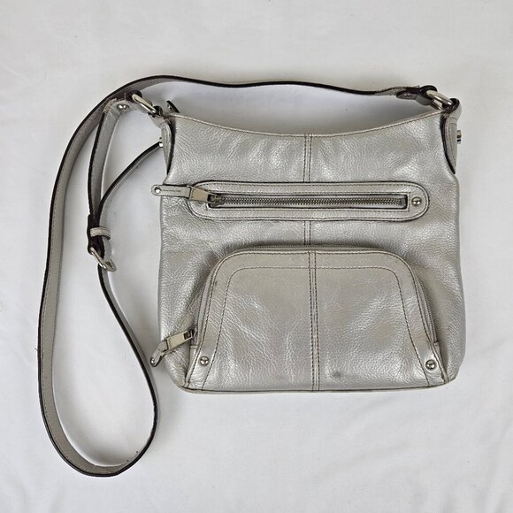 Tignanello Silver Leather Crossbody Bag Multiple Pockets Adjustable Strap - Picture 1 of 14